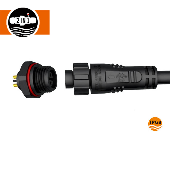 ¿Por qué elegir un conector de montaje en panel impermeable para sus sistemas eléctricos?